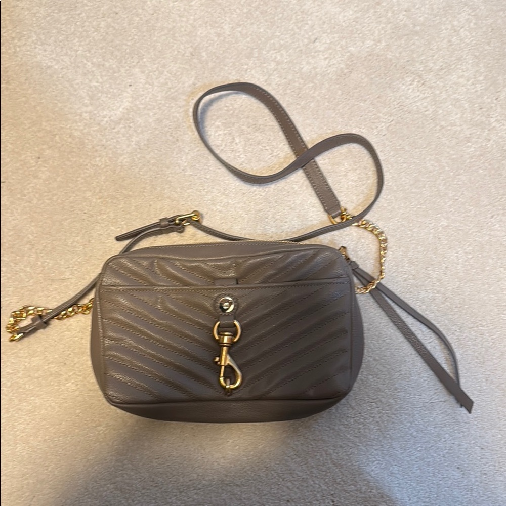 Elegant Gray Leather Crossbody Bag